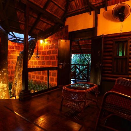 Greens Tree House & Wood House Салтэн-Батери Экстерьер фото